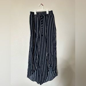 Loose and airy pants